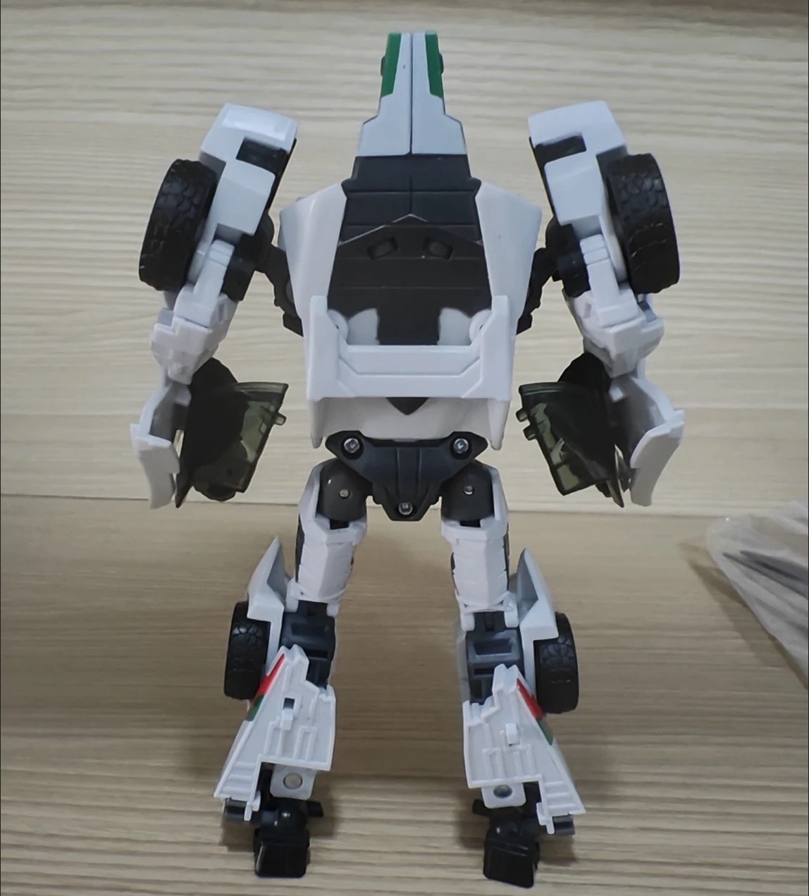 APC Transformation Toys IDW Wh - огляд і ціна Robot Car Kit